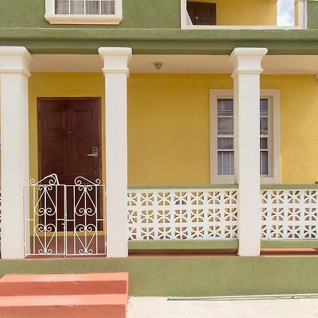 Believe Caribbean Apartment Бриджтаун Экстерьер фото