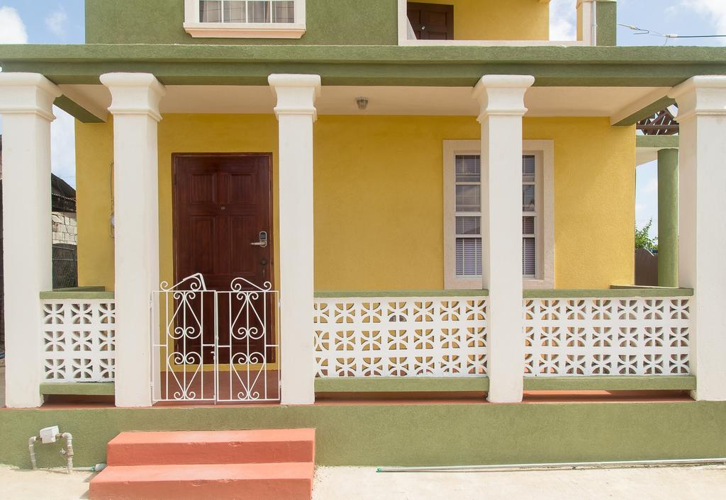 Believe Caribbean Apartment Бриджтаун Экстерьер фото